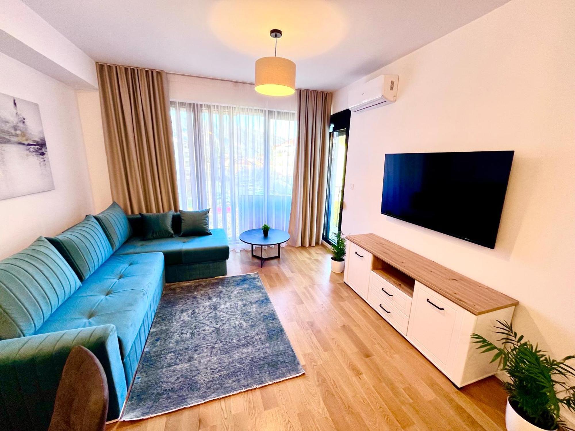 Tivat Apartments Exterior photo